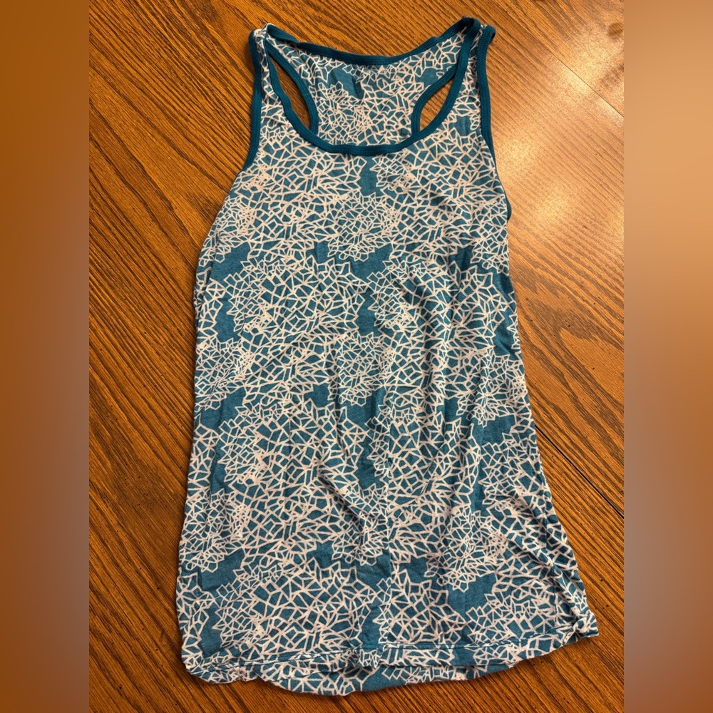 Oiselle tank top